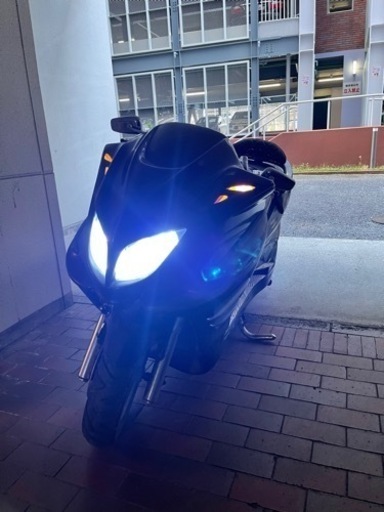 【YAMAHAマジェスティー】SG03J フルエアロカスタム　低走行　LED