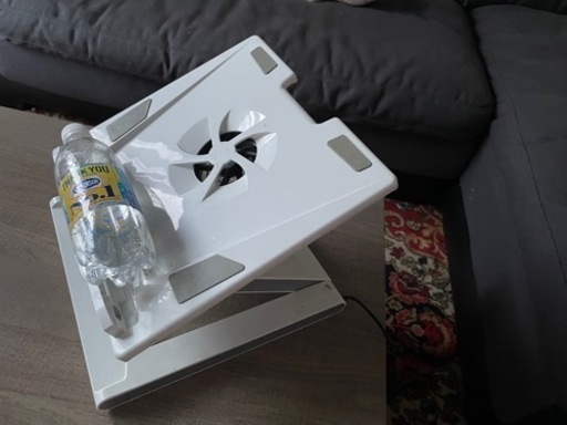 ノートパソコン　スタンド