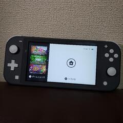 任天堂　Switch　ライト