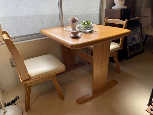 宇都宮でオシャレな家具を探すなら『オトワリバース！』ダイニングテーブルセット ニトリ 3点セット ナチュラル 中古品②