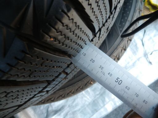 スタッドレスタイヤ＋ホイール　205/60R16  ４本セット