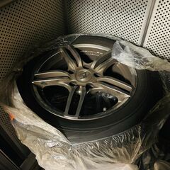 BMW 320i(F30)用アルミホイール付きスタッドレスタイヤ...