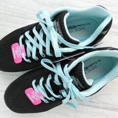 ☆新品未使用☆定価8,250円 SKECHERS FLEX APPEAL 3.0 スケッチャーズ 超軽量 スポーティーメッシュスニーカー ブラック 22.5cmの画像