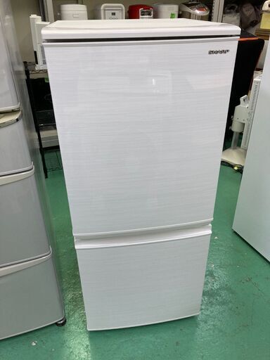 ★美品★SJ-D14F 2D冷蔵庫 2020年 137L シャープ SHARP どっちもドア キッチン 生活家電