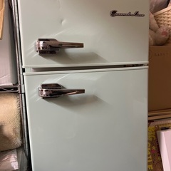 レトロ冷蔵庫