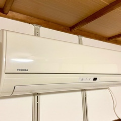 【値下げしました】エアコン　東芝ルームエアコン　14〜16畳用　...