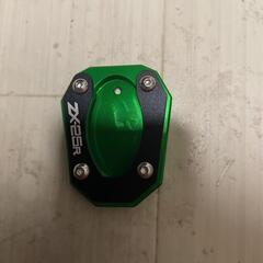 ZX-25R zx 25R サイドスタンド　拡大パッド　グリーン