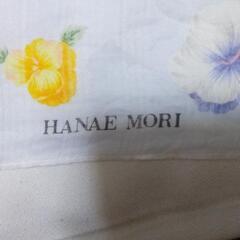 ハナエモリ花柄レディースハンカチの画像