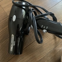 ヘアドライヤー