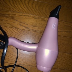Vivid & Vogue イオンヘアドライヤー