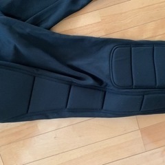 新品未使用タグ付アンダーアーマーキーパーパンツの画像