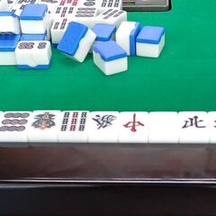 雀荘で麻雀を打ちませんか？