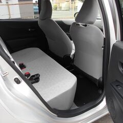 23年式　ヴィッツ　U　走行44000KMの画像