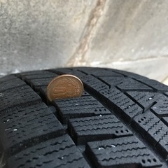 スタッドレス　185/65R15 ブリヂストン　軽量アルミ付きの画像