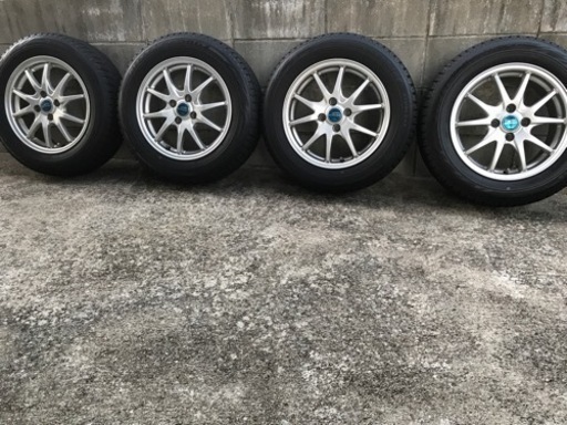 スタッドレス　185/65R15 ブリヂストン　軽量アルミ付き