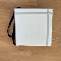 お子様用 お食事クッション の画像