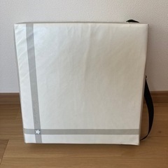 お子様用 お食事クッション の画像