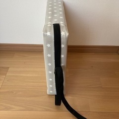 お子様用 お食事クッション の画像