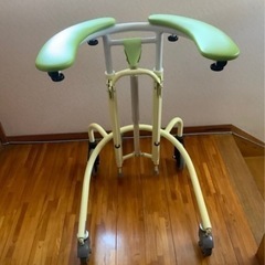 トレウォーク スリム 日進医療器 歩行器 リハビリ 歩行補助 介護 医療