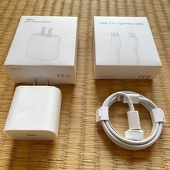 アップル Apple iPhone/IPad/IPodケーブ&電源アダプターの画像