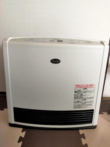 ガスファンヒーター  【決まりました】ホース付きめちゃくちゃ 値下げしました。
