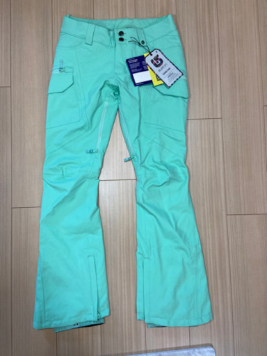 新品　バートンウェアパンツ　Sサイズ