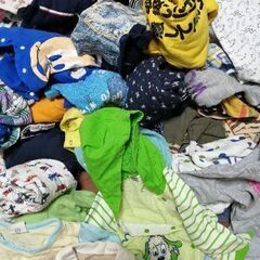 男の子ロンパースの画像