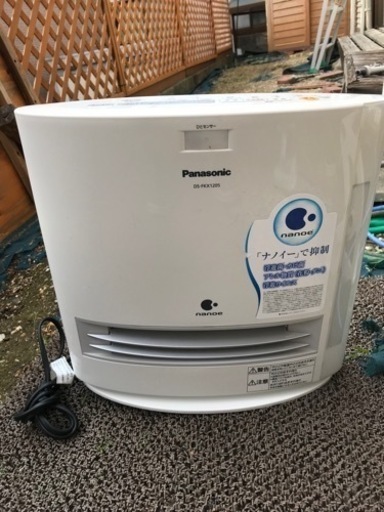 Panasonic 加湿セラミックファンヒーター DS-FKX1205-W  2014年製