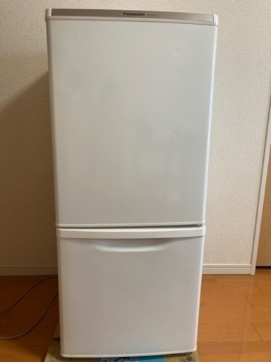Panasonic NR-B146W-W 冷蔵庫　取扱説明書付き