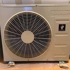 ☆美品☆ SHARP エアコン AY-J22S 室内機室外機セットの画像