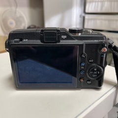 オリンパス　デジタル一眼　カメラの画像