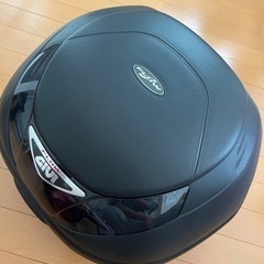 GIVI 汎用モノロックトップケースE350 中古品