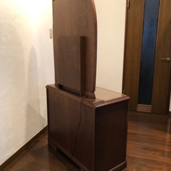 木製　ドレッサー　三面鏡　無料でお譲りしますの画像