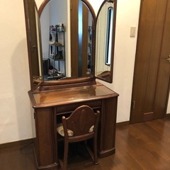 木製　ドレッサー　三面鏡　無料でお譲りしますの画像