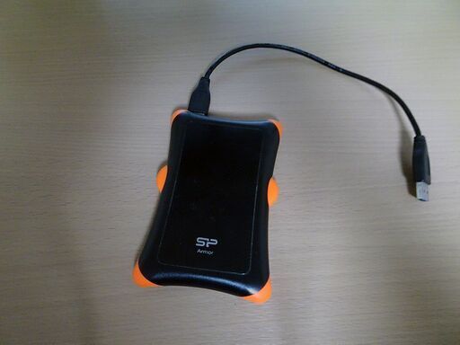 Silicon 1TB 外付けHDD (中古）