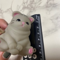 子猫のフィギュア