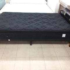 ベッド KOKI ブラックの画像