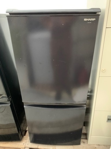 シャープ　137L  2ドア冷蔵庫　2010年製　SJ-14S-B
