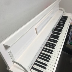 Roland 電子ピアノ　DP603  鏡面仕上げ　白