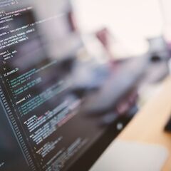 右肩上がりの成長企業・Webディレクター募集！