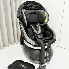 combi チャイルドシート