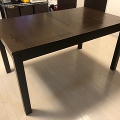 IKEA ダニエルテーブル 4～8人用