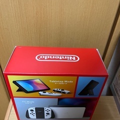 新型　Nintendo Switch 有機ELモデル Joy-Con(L)/(R) ホワイト ニンテンドースイッチ 新型の画像