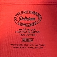 deliciousのＴシャツ