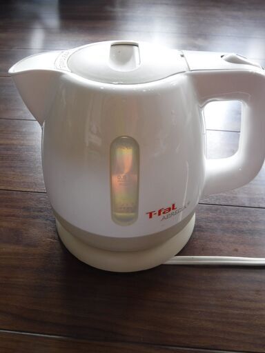 ティファール ケトルBF805170 アプレシアプラス 【T-fal】電気ケトル0.8L  動作確認済み。
