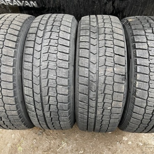 バリ山　DUNLOP WM02 205/55R17 スタッドレス  タイヤ　2016年製