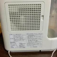 プラズマクラスター7000搭載 シャープ加湿器の画像