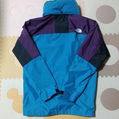 THE NORTH FACE（ノースフェイス）マウンテンパーカー、ジャケットの画像