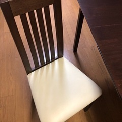 伸縮型　ダイニングテーブルセット　（椅子3脚）の画像