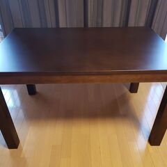 木製椅子4脚つき　ダイニングテーブル